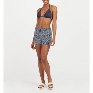 SPANX 4" Inseam Sunshine Shorts in Navy Painted Dot Size XL